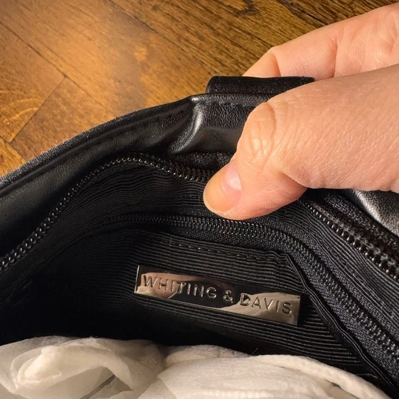 Chic Black Fringe Handbag NWT - Picture 5 of 6